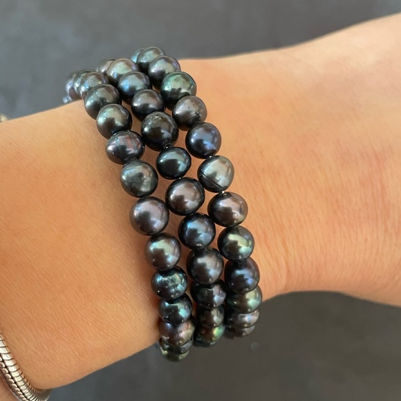 Freshwater Peacock 6-7mm Pearl Wrap Bracelet from SAVVY CIE JEWELS - Picture 3 of 5